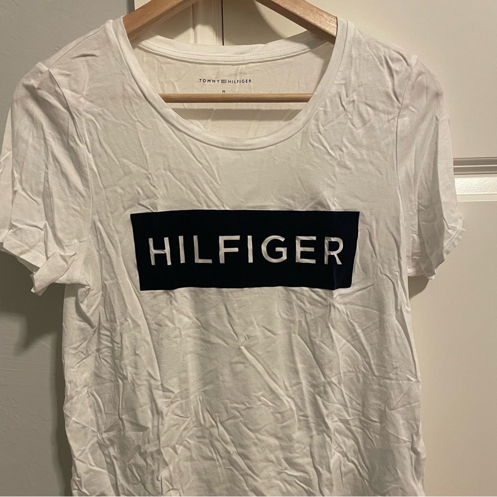 Tommy Hilfiger White Logo Tee (M)